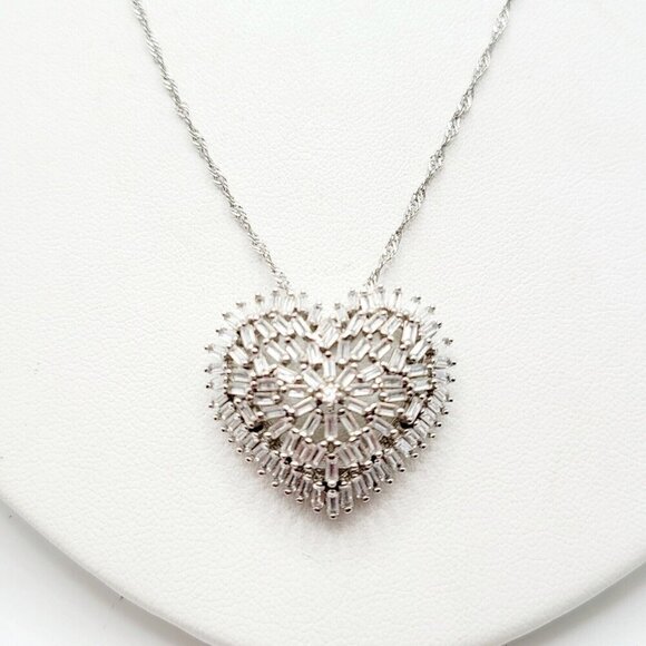 925 Sterling Silver Chain & Heart Pendant Cubic Zirconia Baguettes Prong Set - Picture 3 of 8